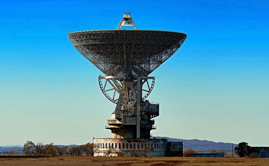 how to work Satellite Phones Staying Connected to world
